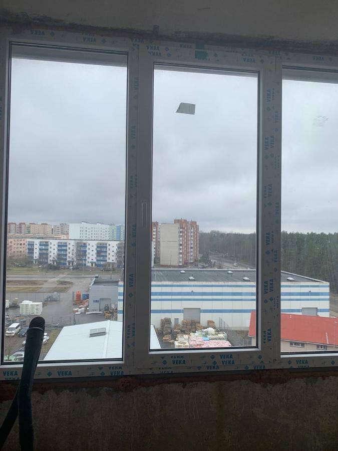 Ореховая Горка Апартаменты С Балконом И Лифтом Narva Exterior foto